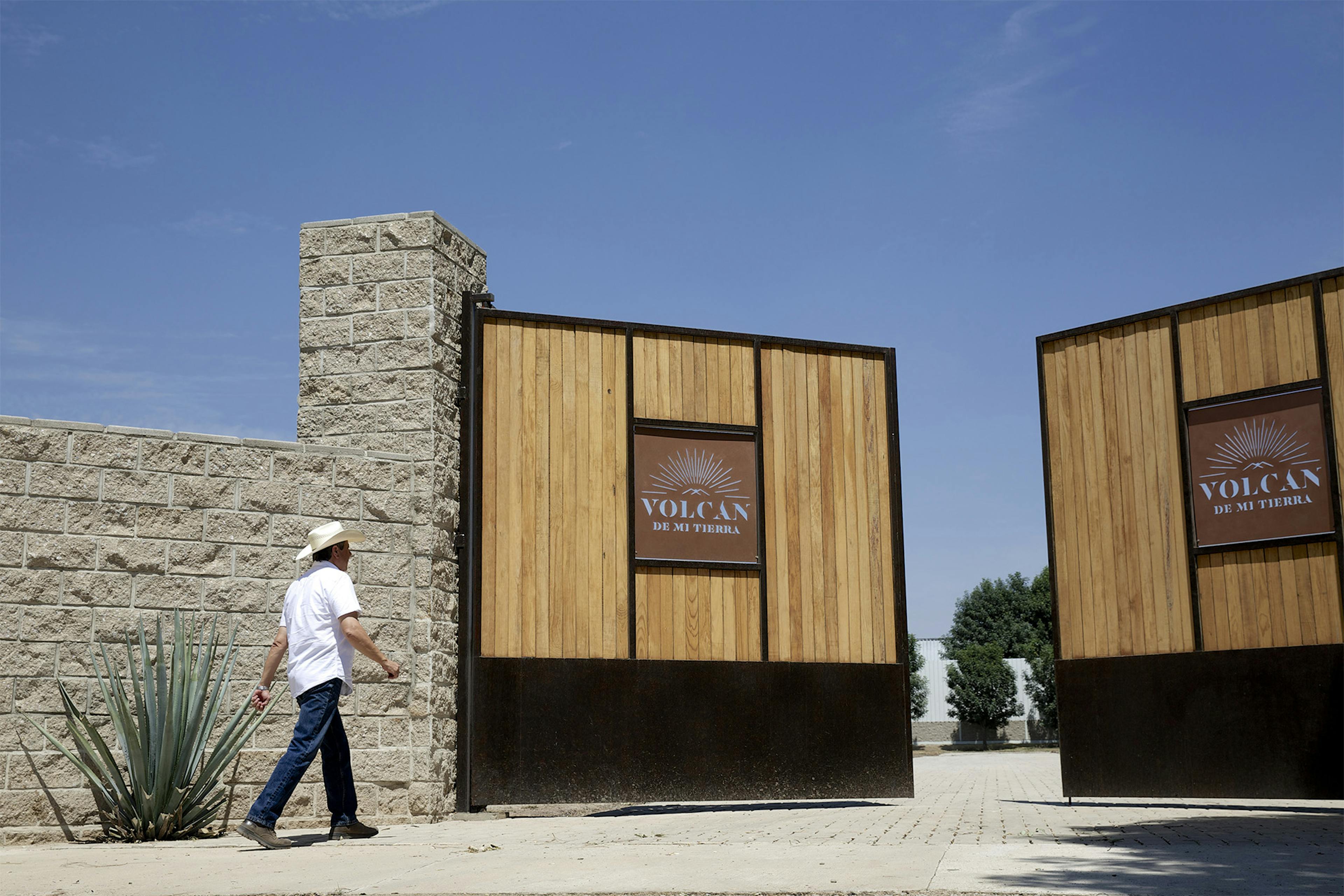 Volcàn Distillery in Huaxtla Jalisco. © Volcan De Mi Tierra