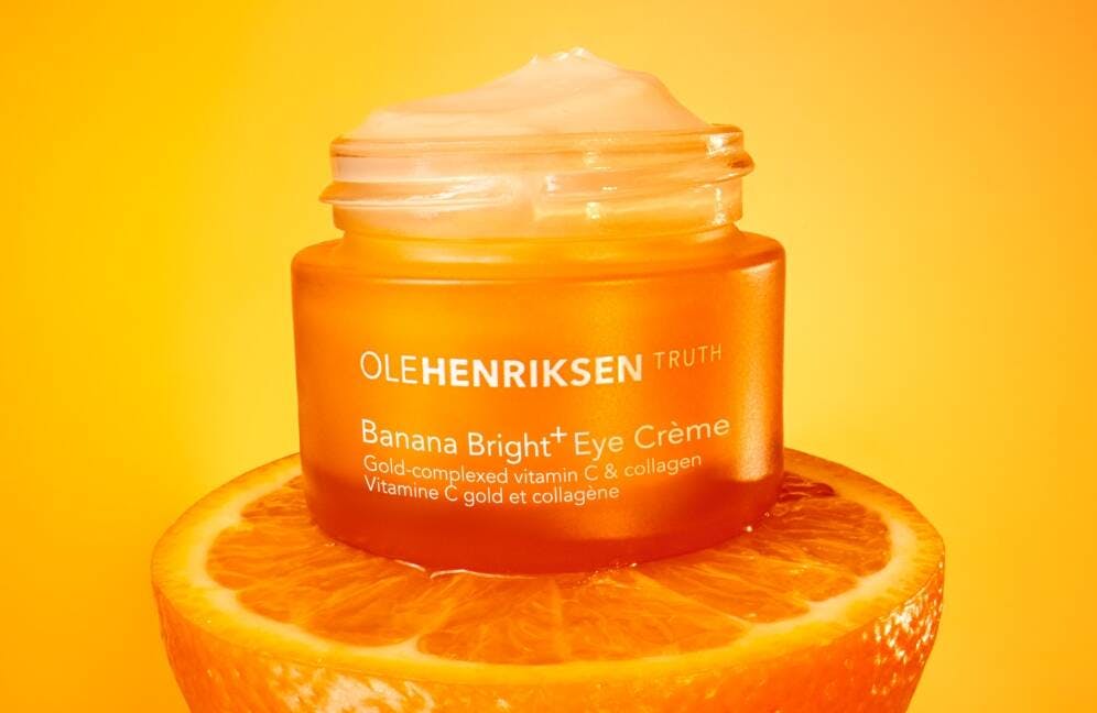 バナナブライト アイクリーム © OLEHENRIKSEN